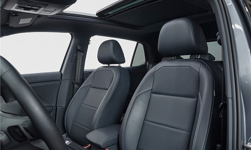 Volkswagen T-Cross 2...