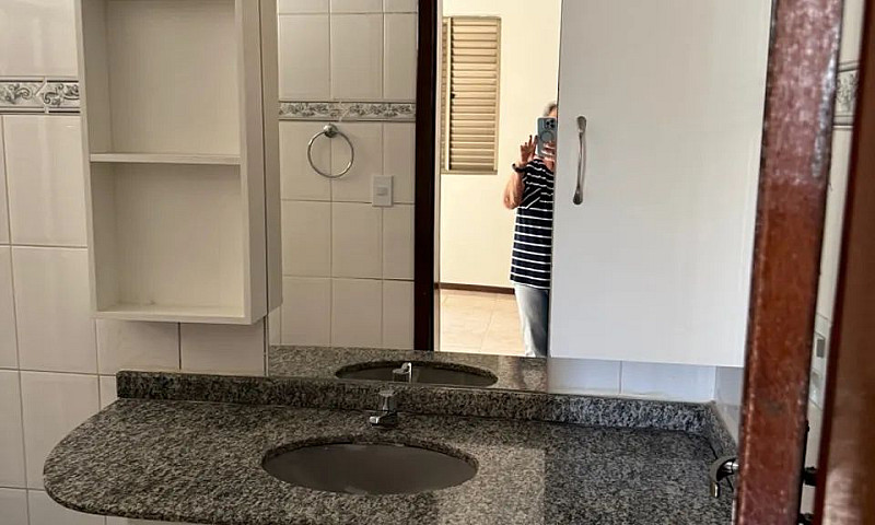 Alugo Ou Vendo...