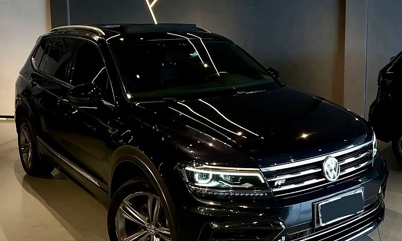 Volkswagen Tiguan Al...