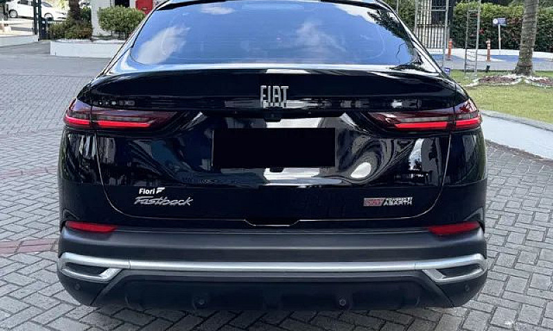 Fiat Fastback Limite...