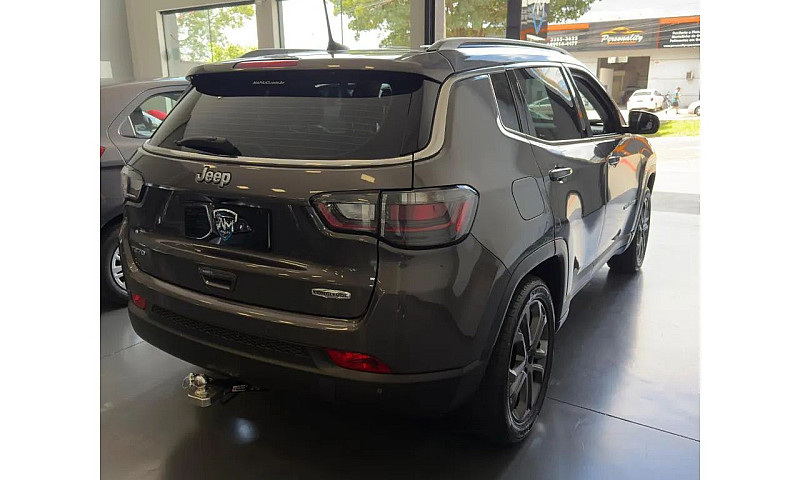 Jeep Compass Long. T...