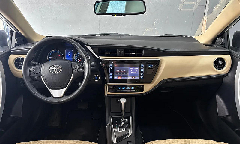 Toyota Corolla Altis...