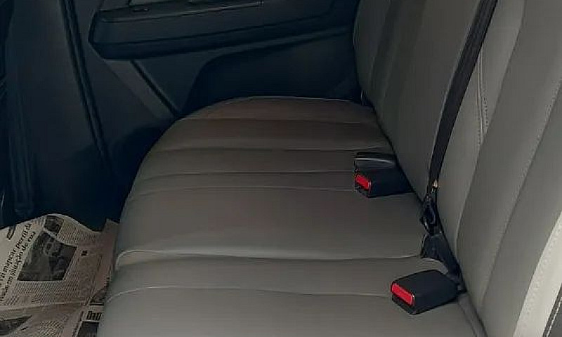 Chevrolet S10 Pick-U...