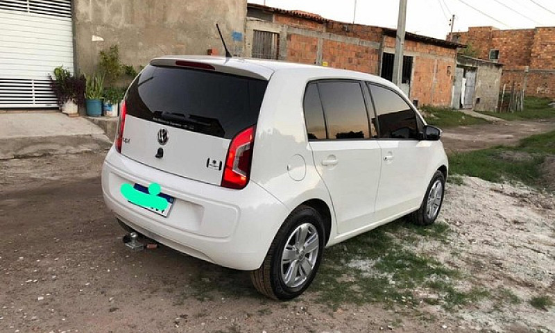 Volkswagen Up 1.0 Mo...