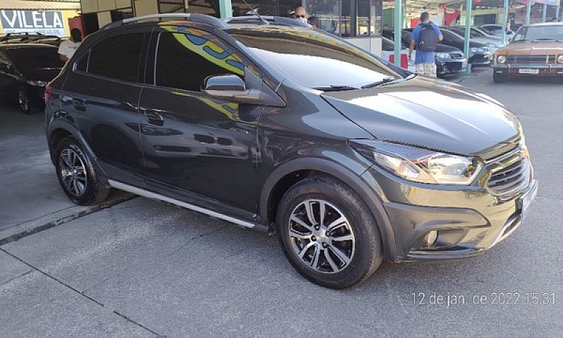 Onix Active 1.4 2017...