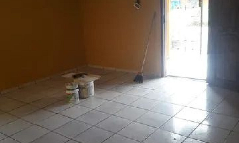 Alugo Casa Para Casa...