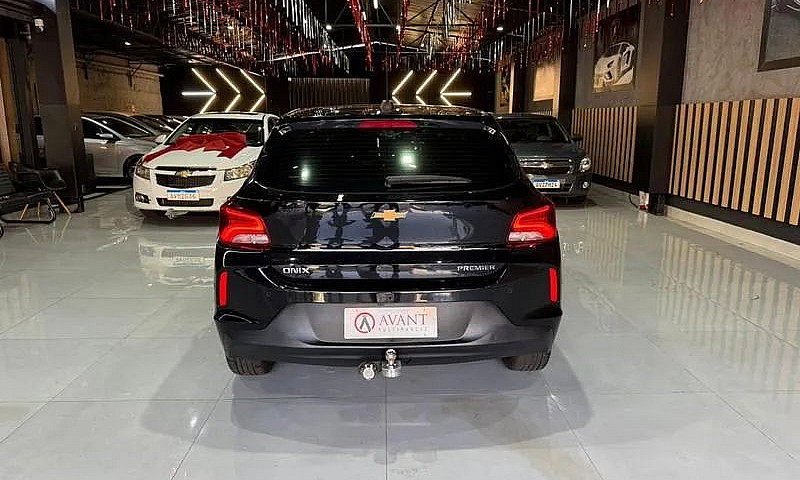 Chevrolet Onix Activ...