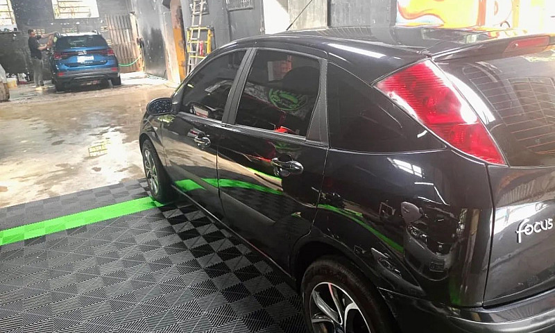 Ford Focus 1.6 S/Se/...