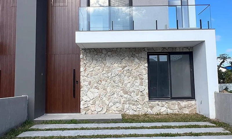 Casa 3 Dormitórios J...
