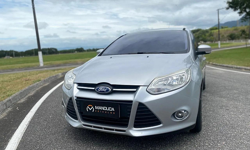 Ford Focus Sed. Ti./...