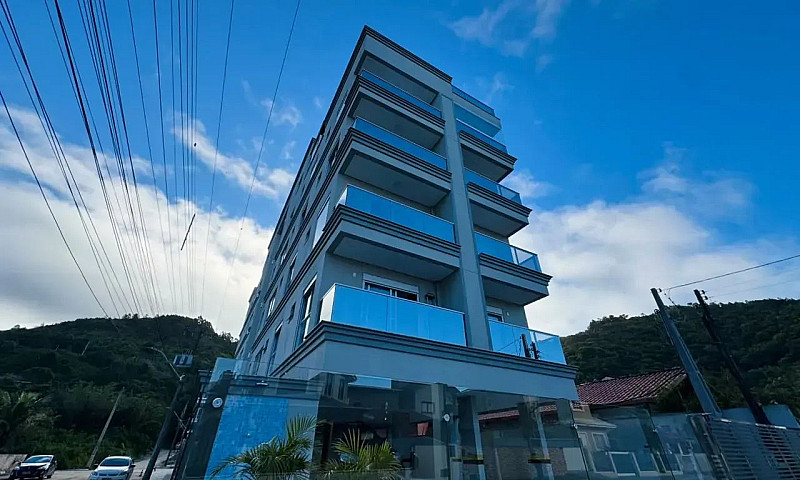 Apartamento Novo Com...