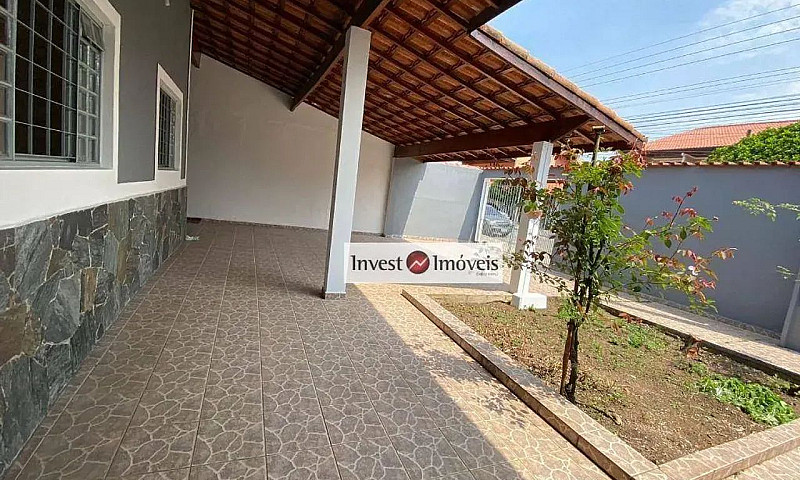 Casa Com 3 Dormitóri...