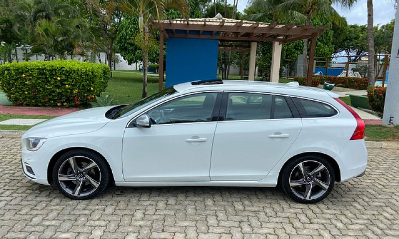 Volvo V60 T5 R-Desig...