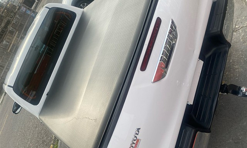 Hilux Srx 2017/2017...