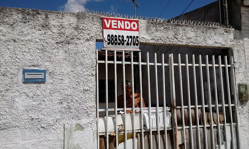 Casa Pra Vende...