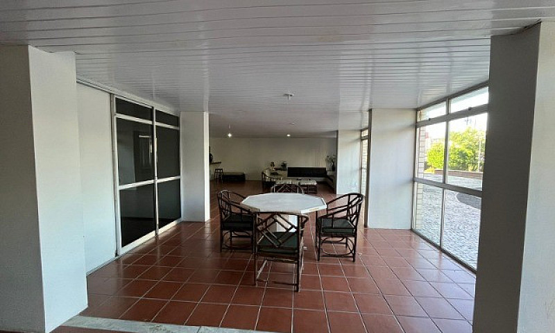 Apto. 125 M², 03 Qua...
