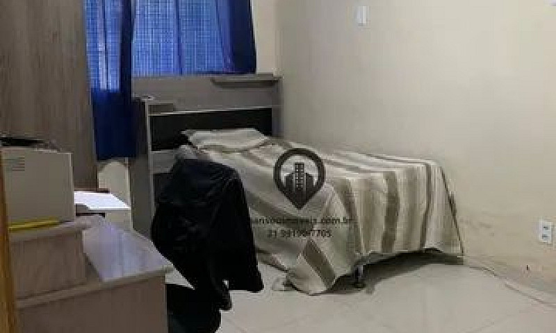 Casa Com 3 Quartos E...