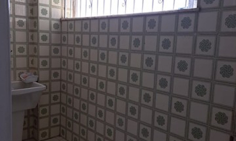 Dois Quartos Na Subi...