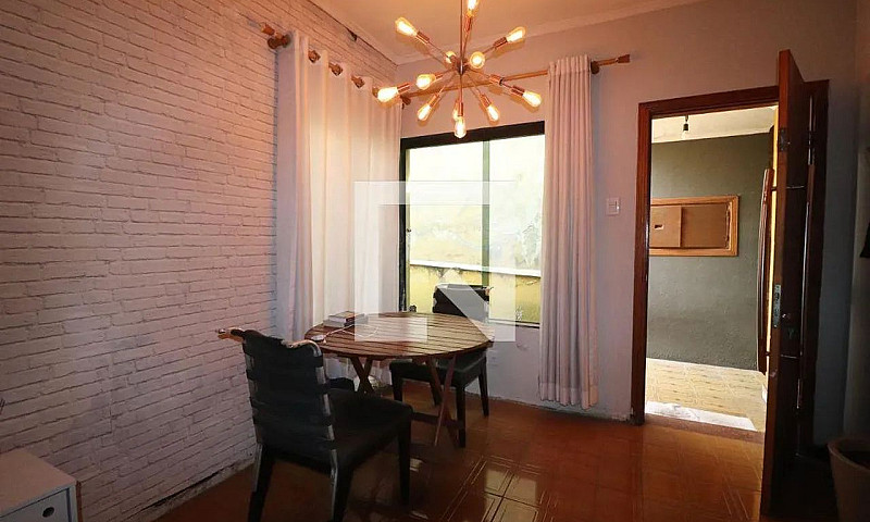 Casa Residential Em ...