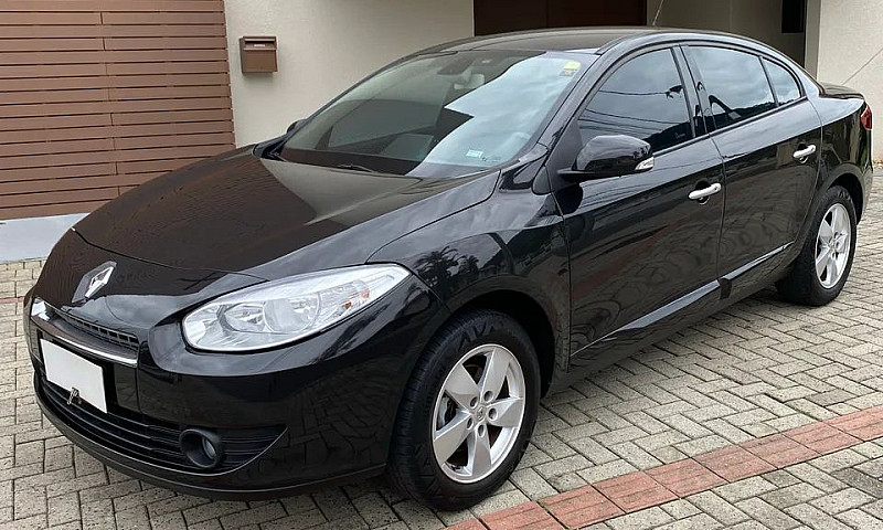 Renault Fluence Sed....