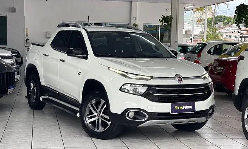Fiat Toro Volcano 2....