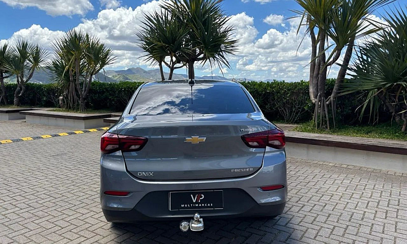 Chevrolet Onix Plus ...