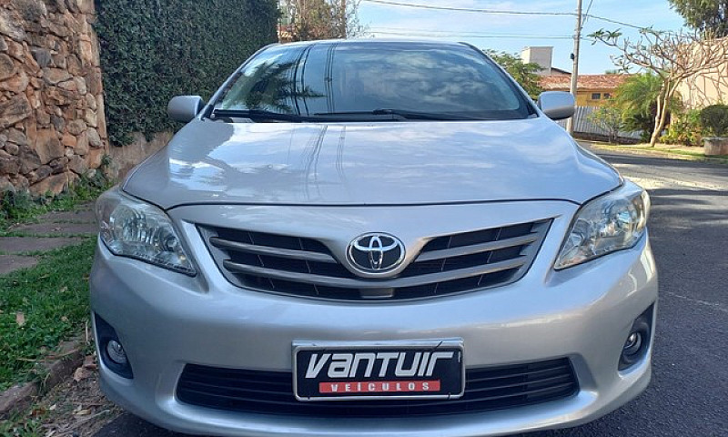 Toyota Corolla Gli 1...