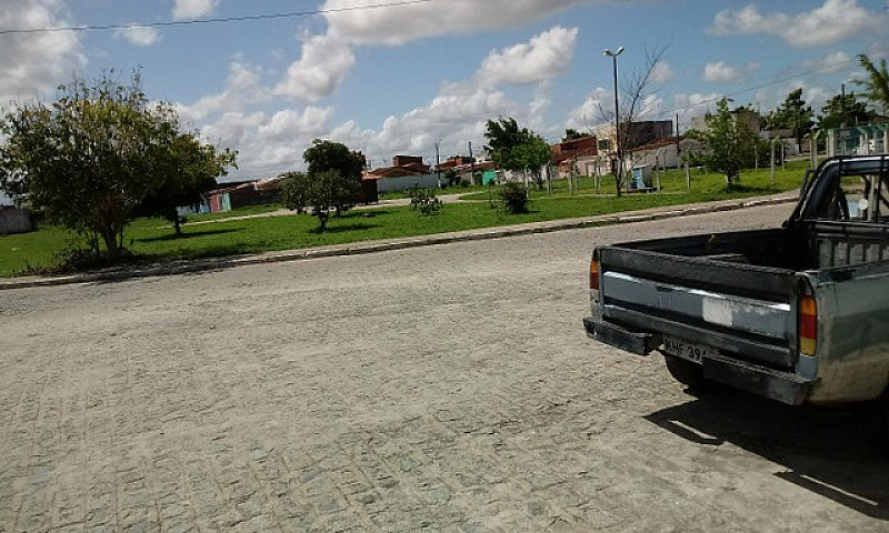 Casa Pra Vende...