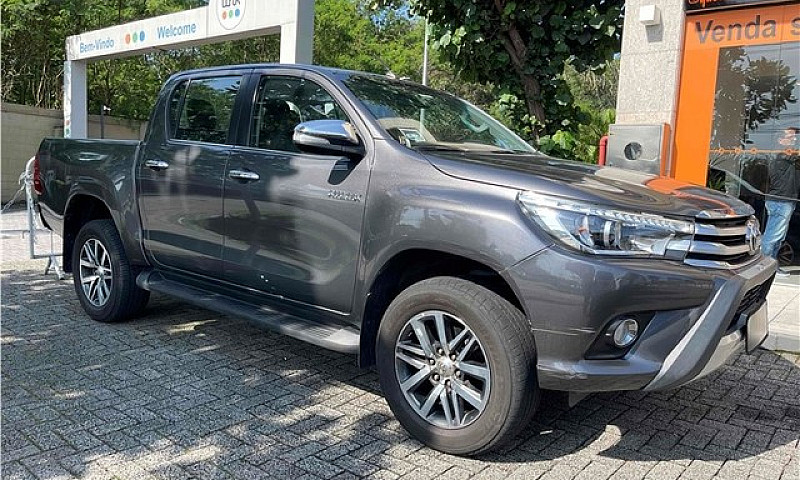 Toyota Hilux 2016 2....