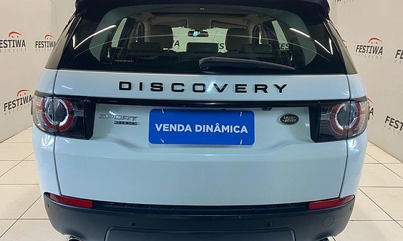 Land Rover Discovery...