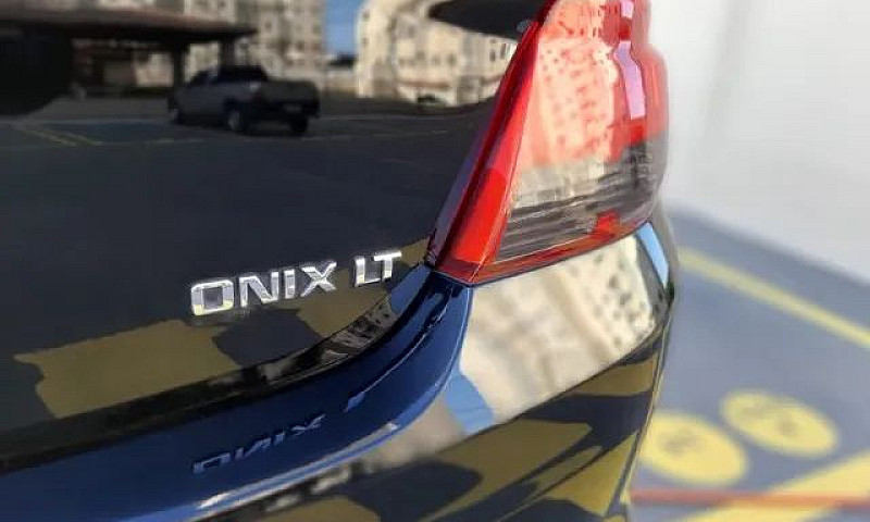 Onix Lt 1.4 Flex, 8V...