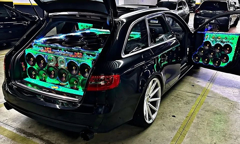Audi A4 Avant Quattr...