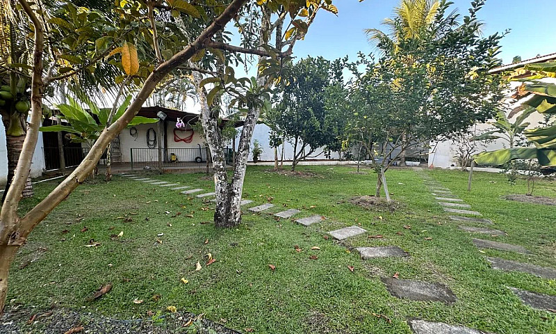Casa Em Condomínio ...