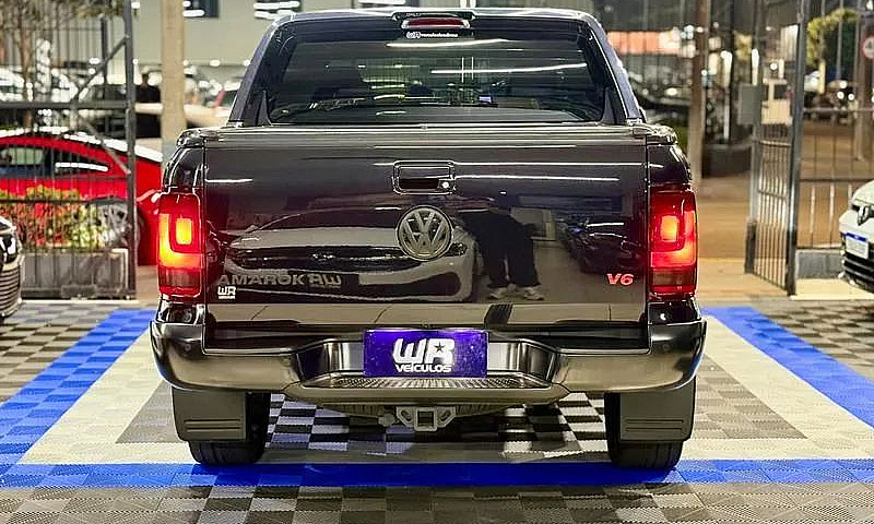 Volkswagen Amarok Ex...