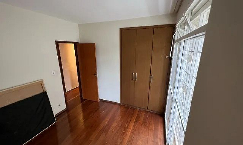 Apartamento Área Pri...