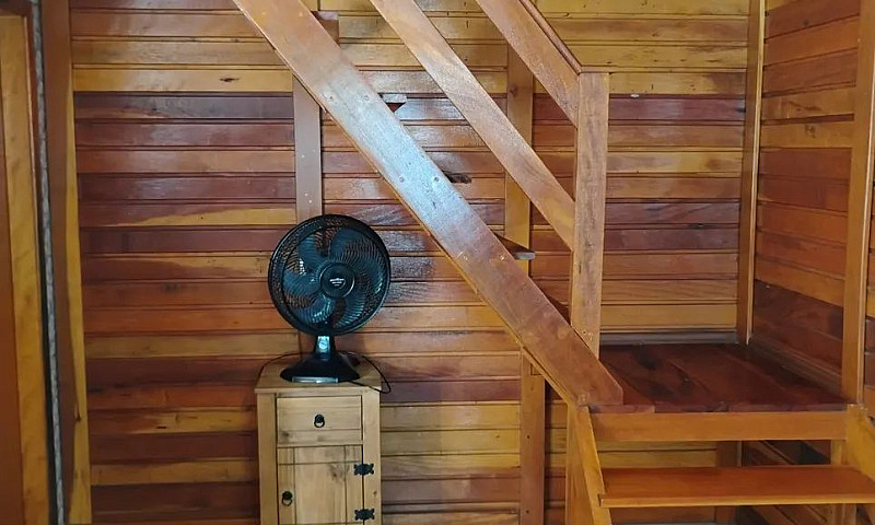 Aluga-Se Casa Na Pra...