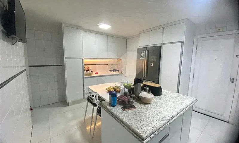 Apartamento Com 3 Qu...