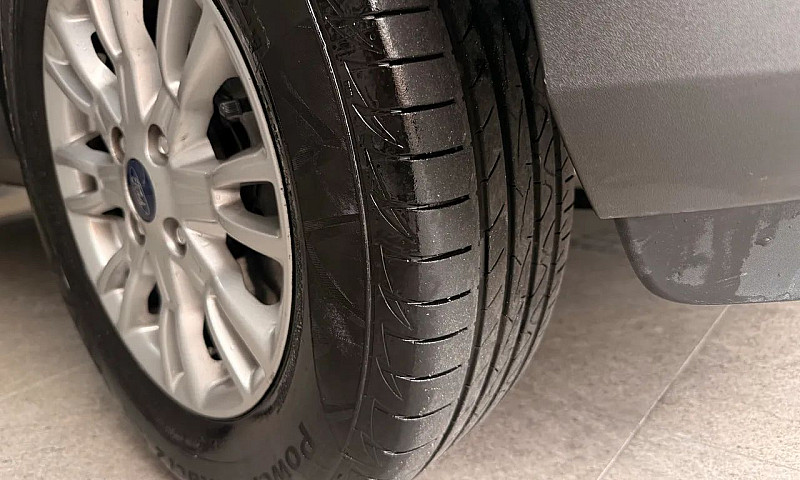 Ford Ecosport Se 1.6...