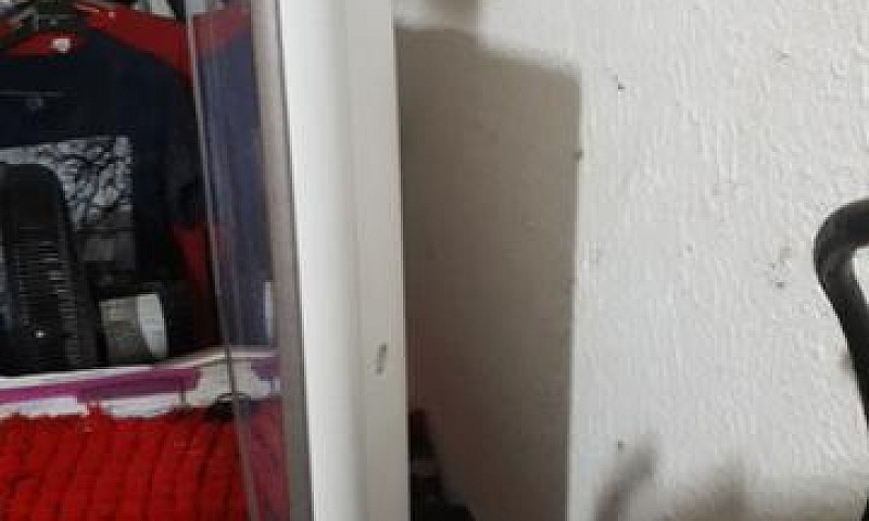 Vendo Tv 32 Polegada...
