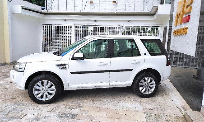 Land Rover Freelande...