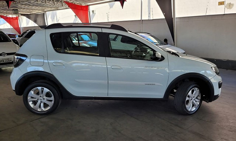 Sandero Step...