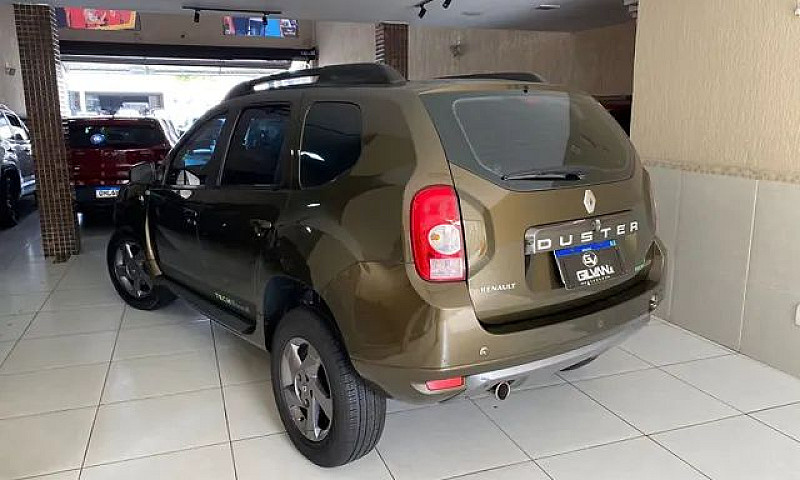 Renault Duster Tech ...