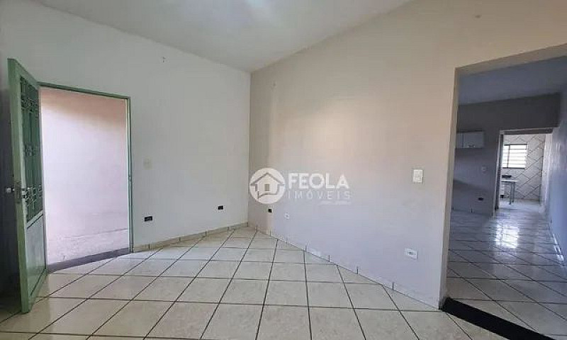 Casa Com 2 Dormitóri...