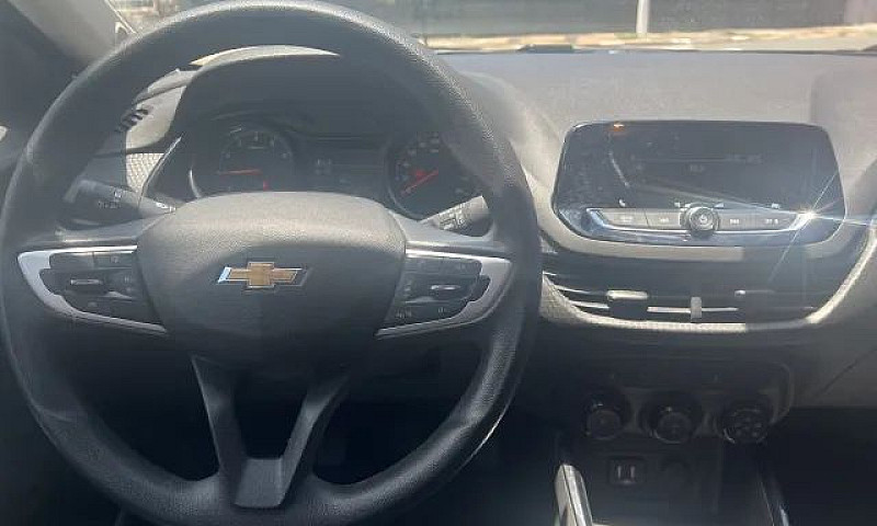 Chevrolet Onix Hatch...