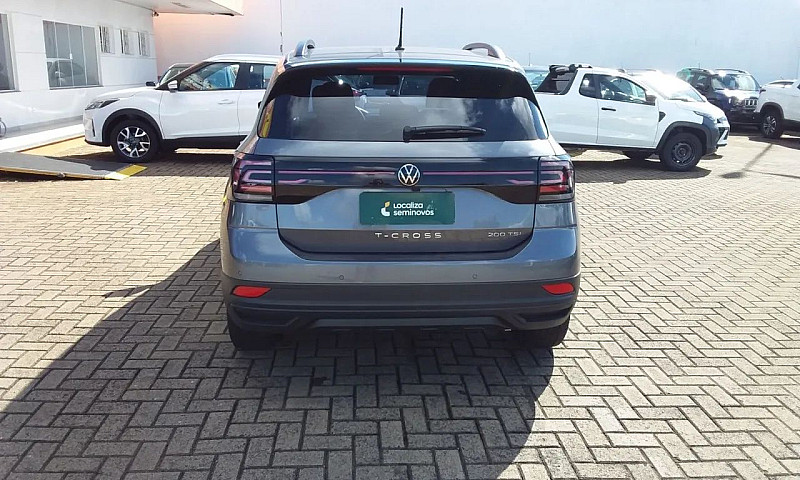 Volkswagen T-Cross 2...