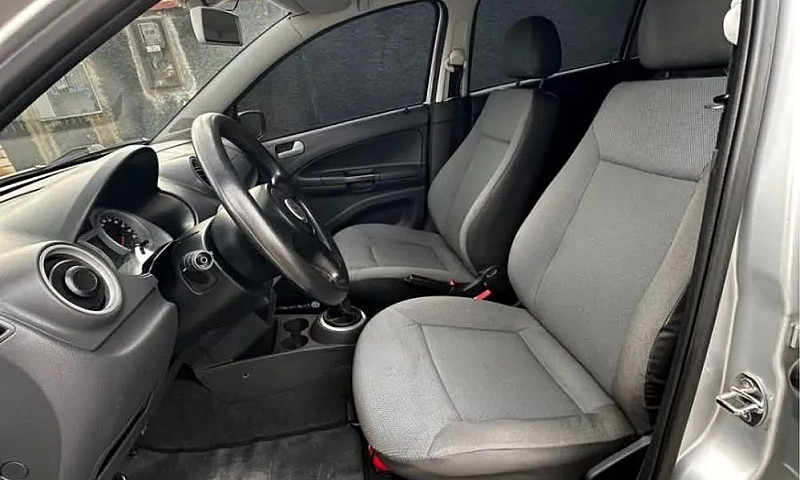 Volkswagen Gol (Novo...