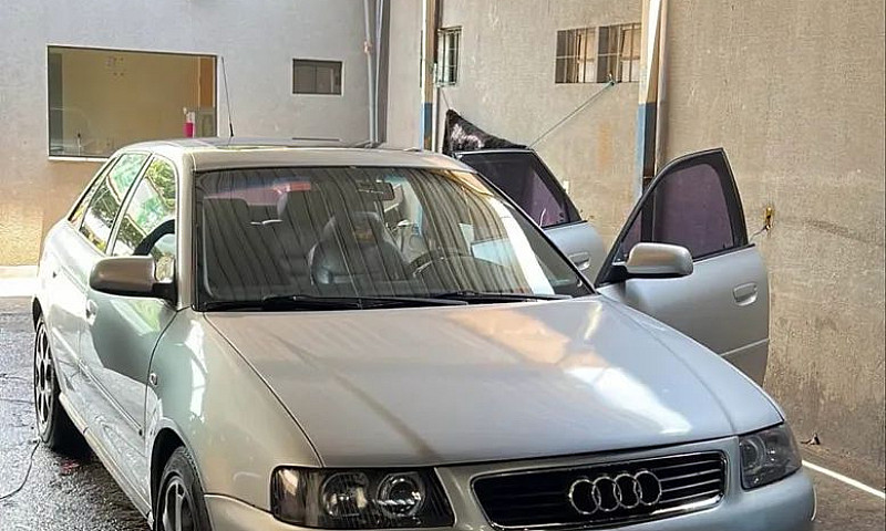 Audi A3 1.8 Turbo 5P...