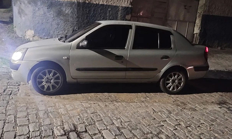 Renault Clio Rn/ Exp...