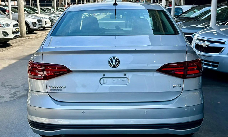 Volkswagen Virtus 1....