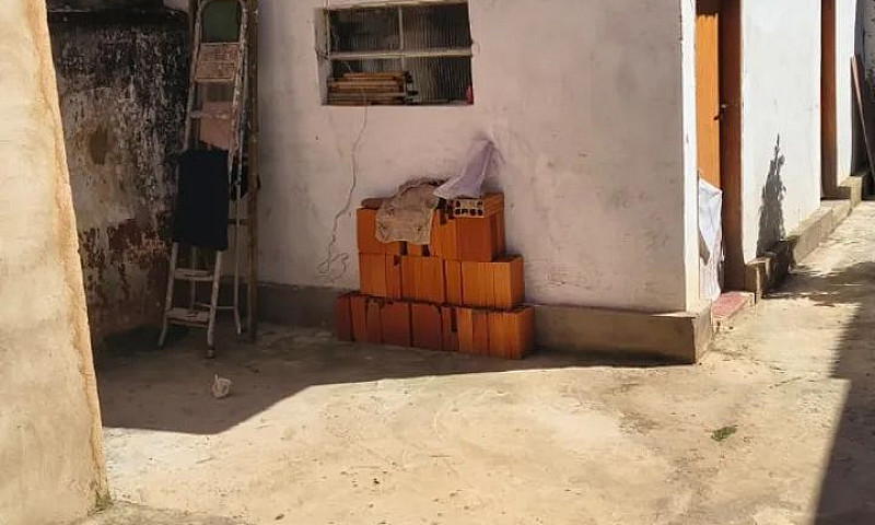 Casa À 3 Minutos A P...